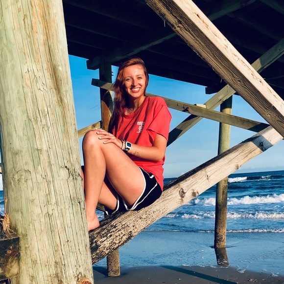 Meet your Posher, Bri - Picture 1 of 1